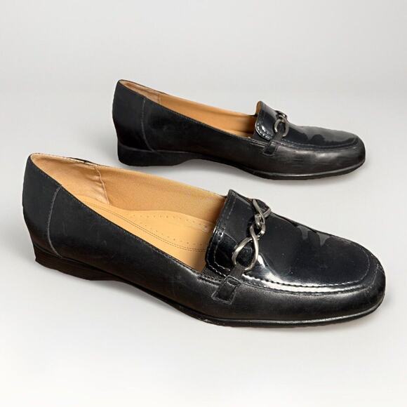 Trotters Black Leather Loafers Women’s Size 10M Chain Accent Made in Brazil - Picture 8 of 12